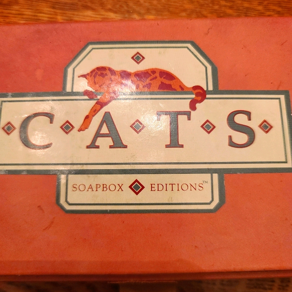 Vintage Cats Soapbox Edition